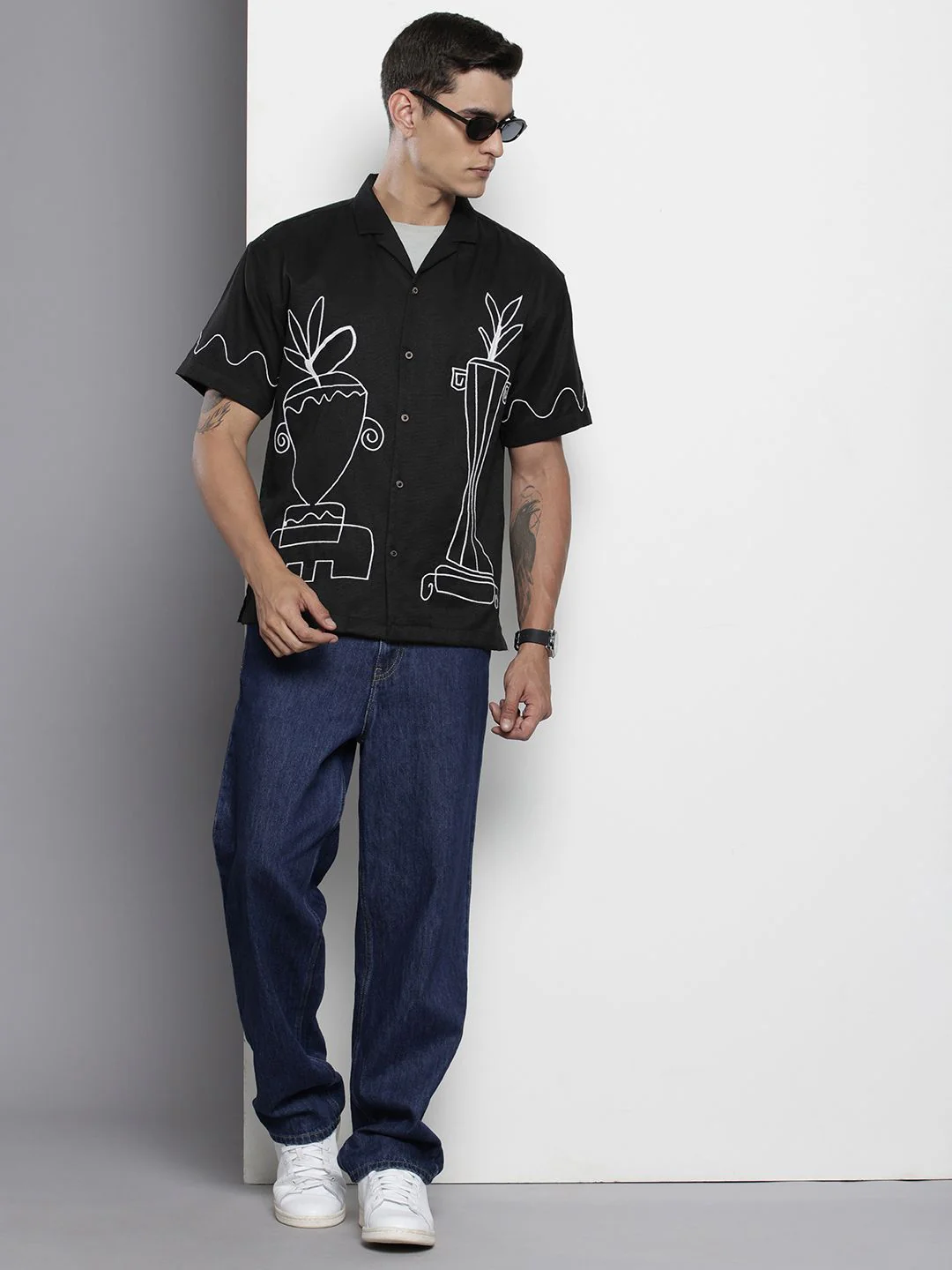 Men's Black Relaxed Fit  Embroidered Shirt - Image 3