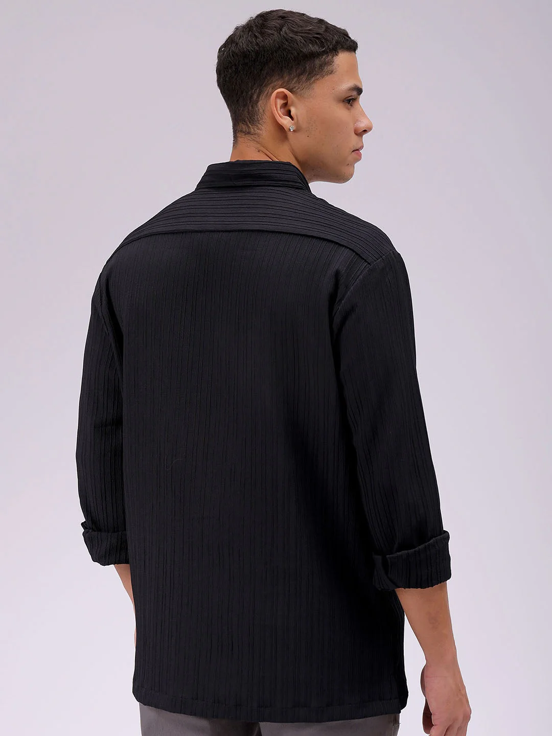 Men's Black Relaxed Fit Solid Casual Shirt - Image 6