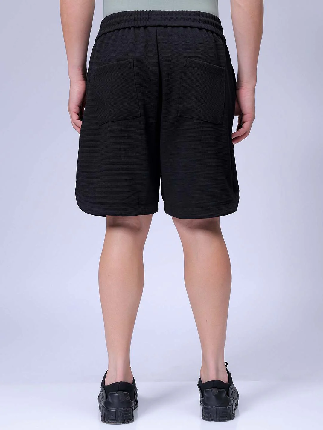 Men's Black Relaxed Fit Solid Casual Shorts - Image 5