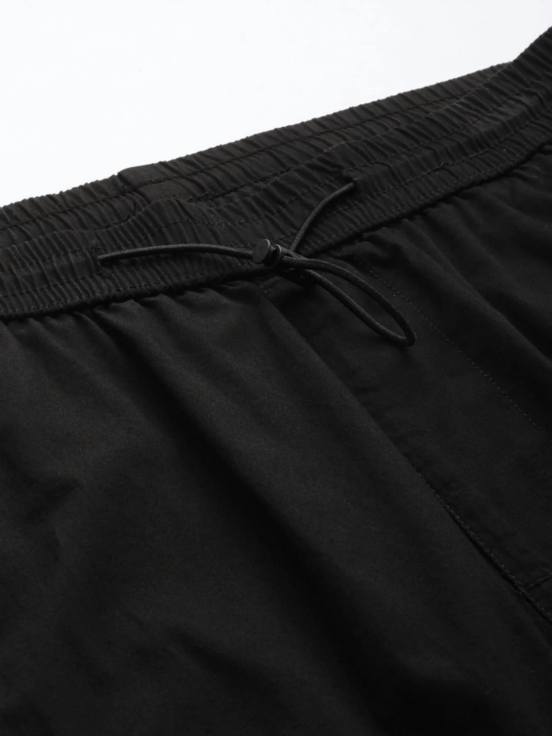 Men's Black Relaxed Fit Solid Utility Jogger - Image 7