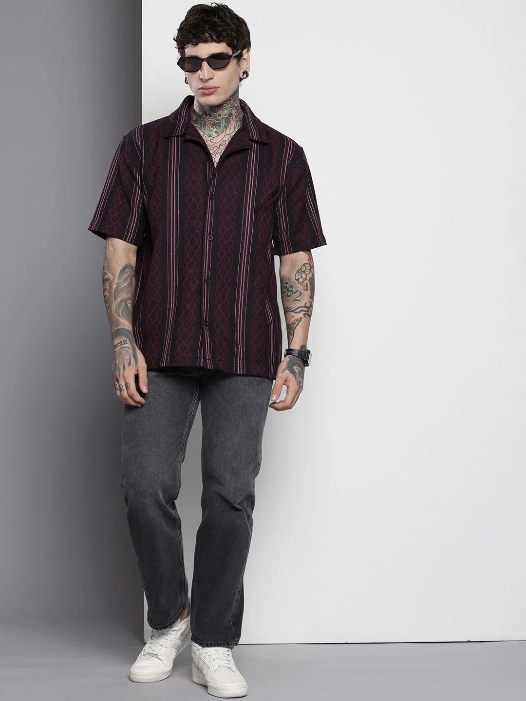 Men's Black Relaxed Fit Striped Resort Wear Shirt - Image 3