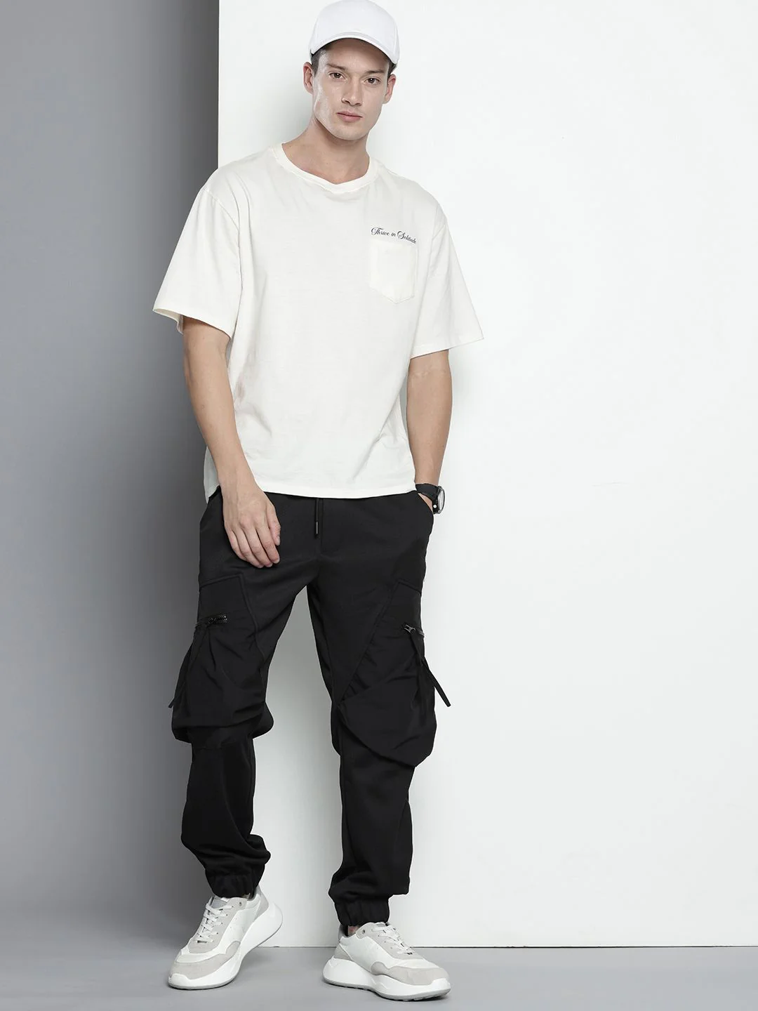 Men's Black Relaxed Fit Textured Casual Jogger - Image 2