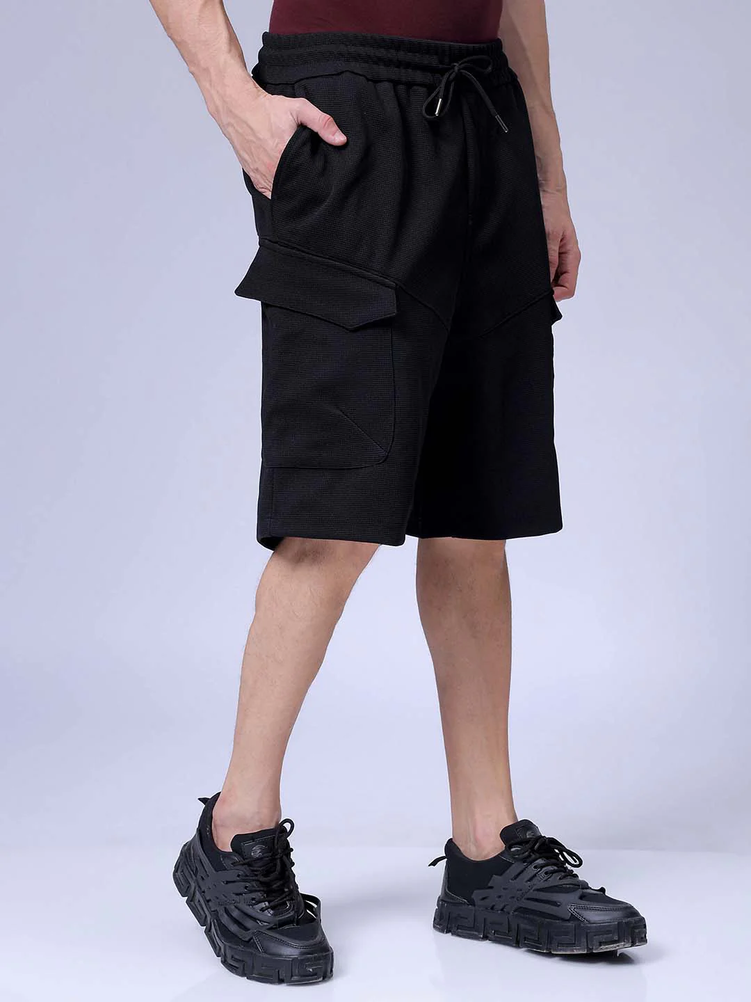 Men's Black Relaxed Fit Textured Utility Shorts - Image 3