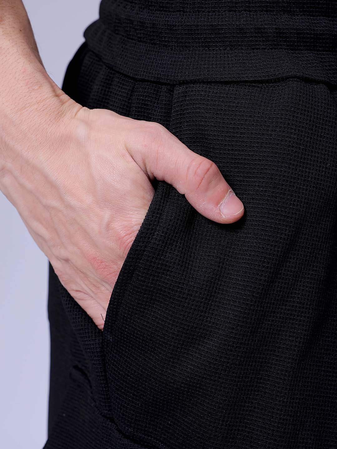 Men's Black Relaxed Fit Textured Utility Shorts - Image 7