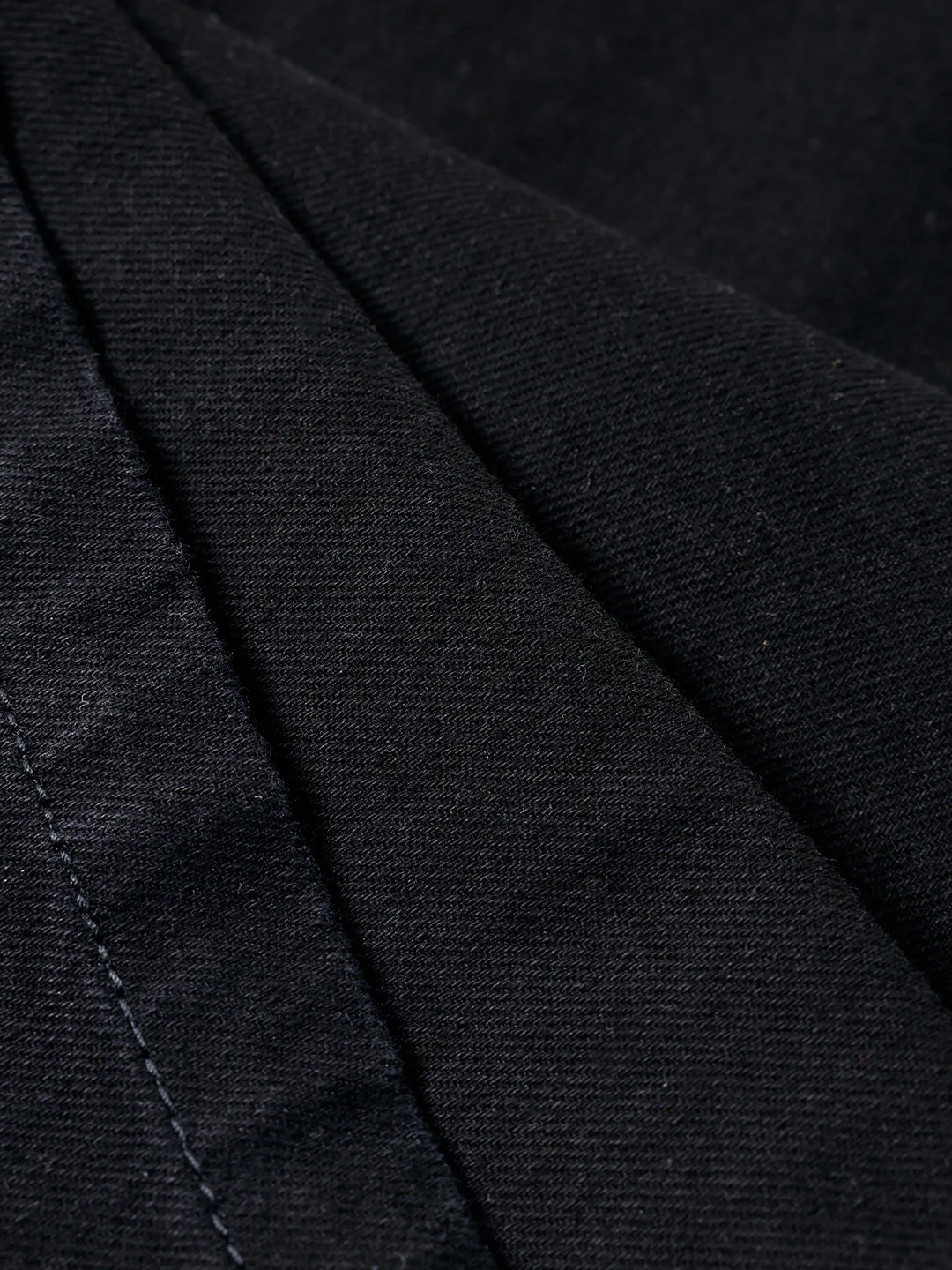 Men's Black Relaxed Fit The Eternity Series Jeans - Image 8