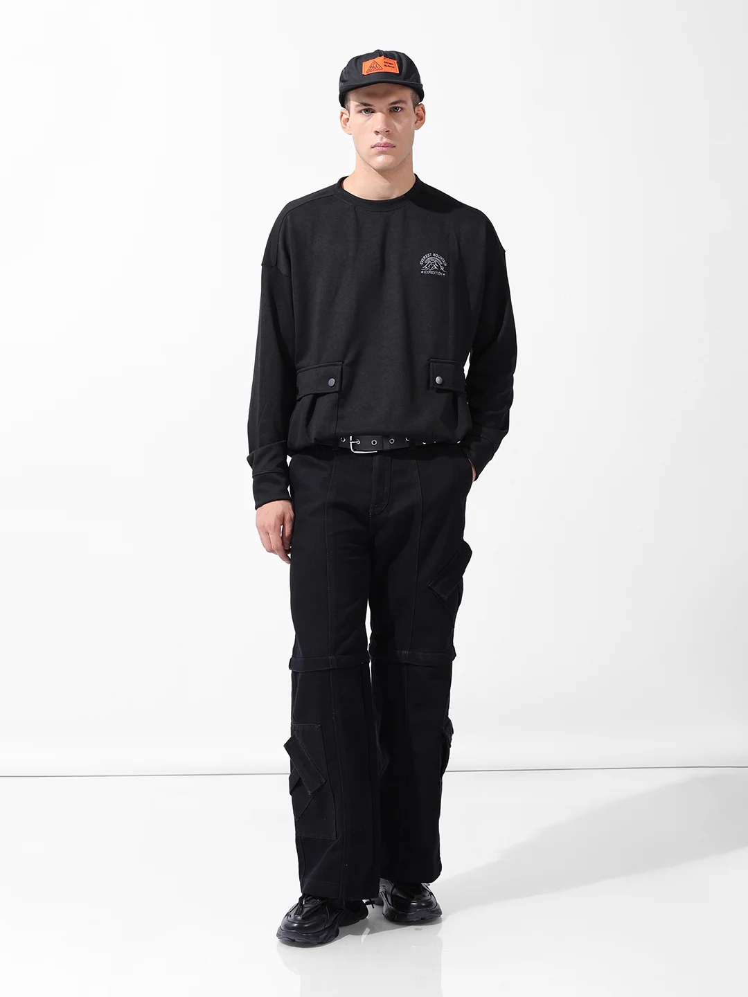 Men's Black Relaxed Fit Solid Street Wear Sweatshirts - Image 10