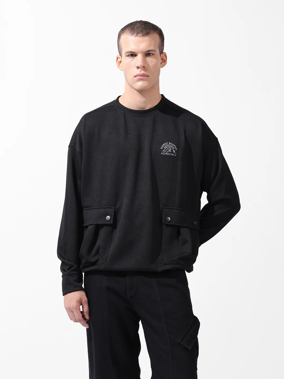 Men's Black Relaxed Fit Solid Street Wear Sweatshirts - Image 4