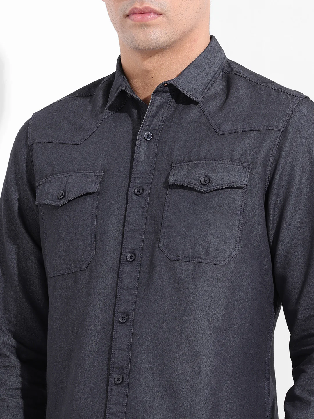 Men's Black Slim Fit Solid Casual Shirt - Image 3