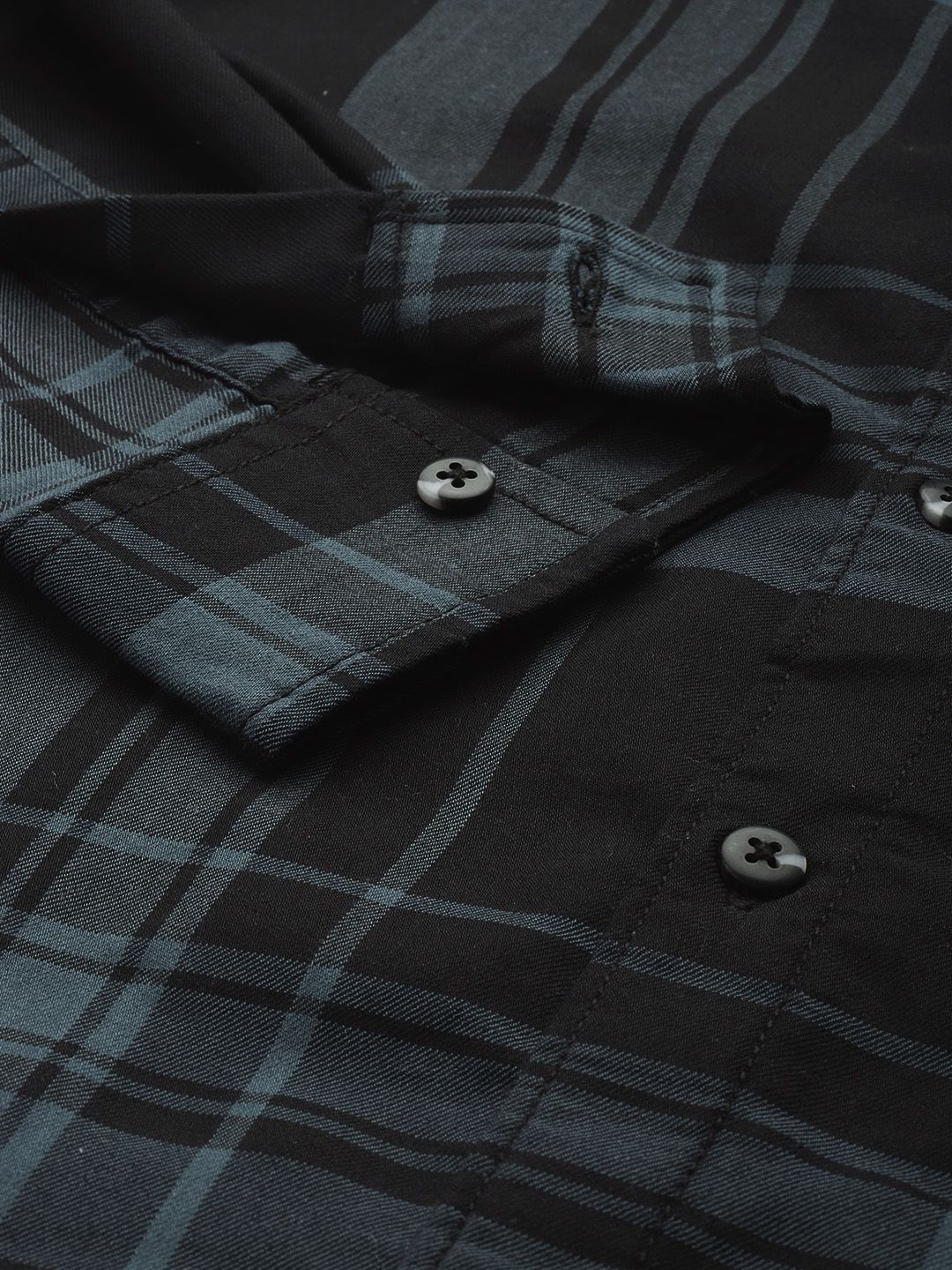 Men's Black Slim Fit Checked Casual Shirt - Image 6