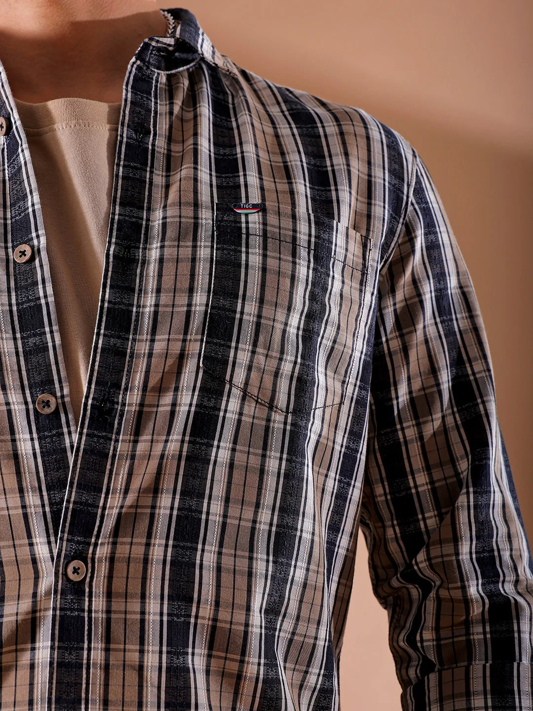 Men's Black Slim Fit Checkered Casual Shirt - Image 6