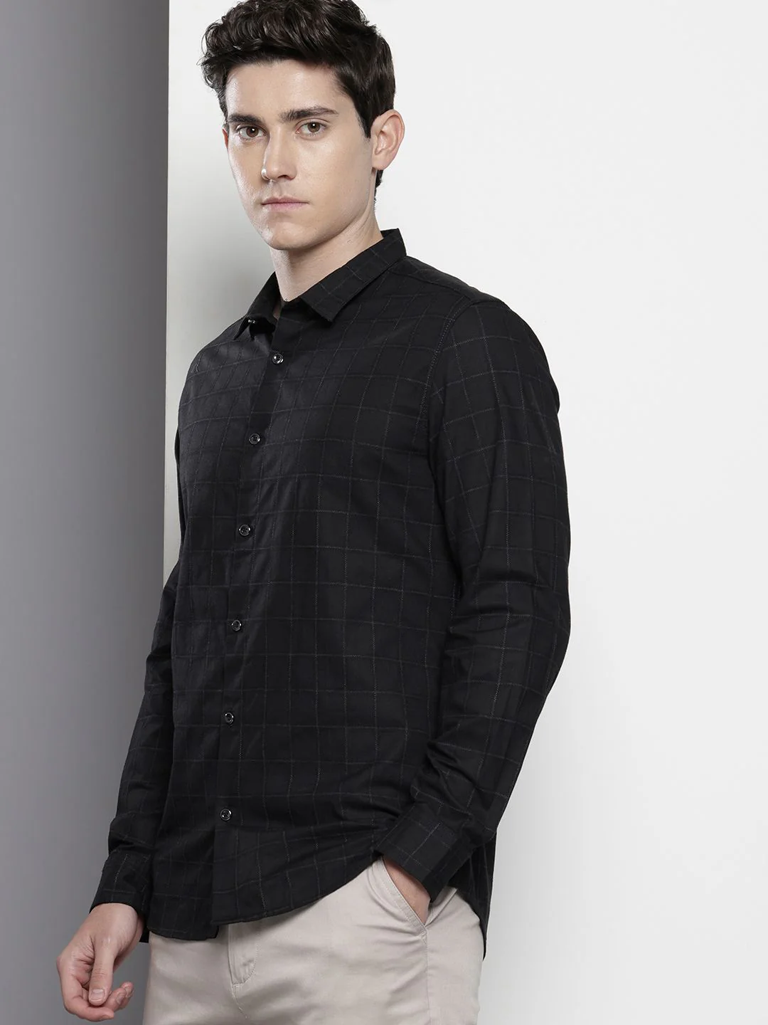 Men's Black Slim Fit Checked Casual Shirt - Image 2
