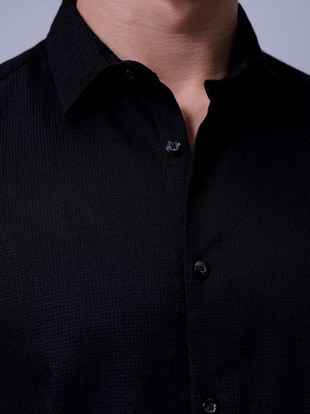 Men's Black Slim Fit Solid Textured Shirt - Image 6