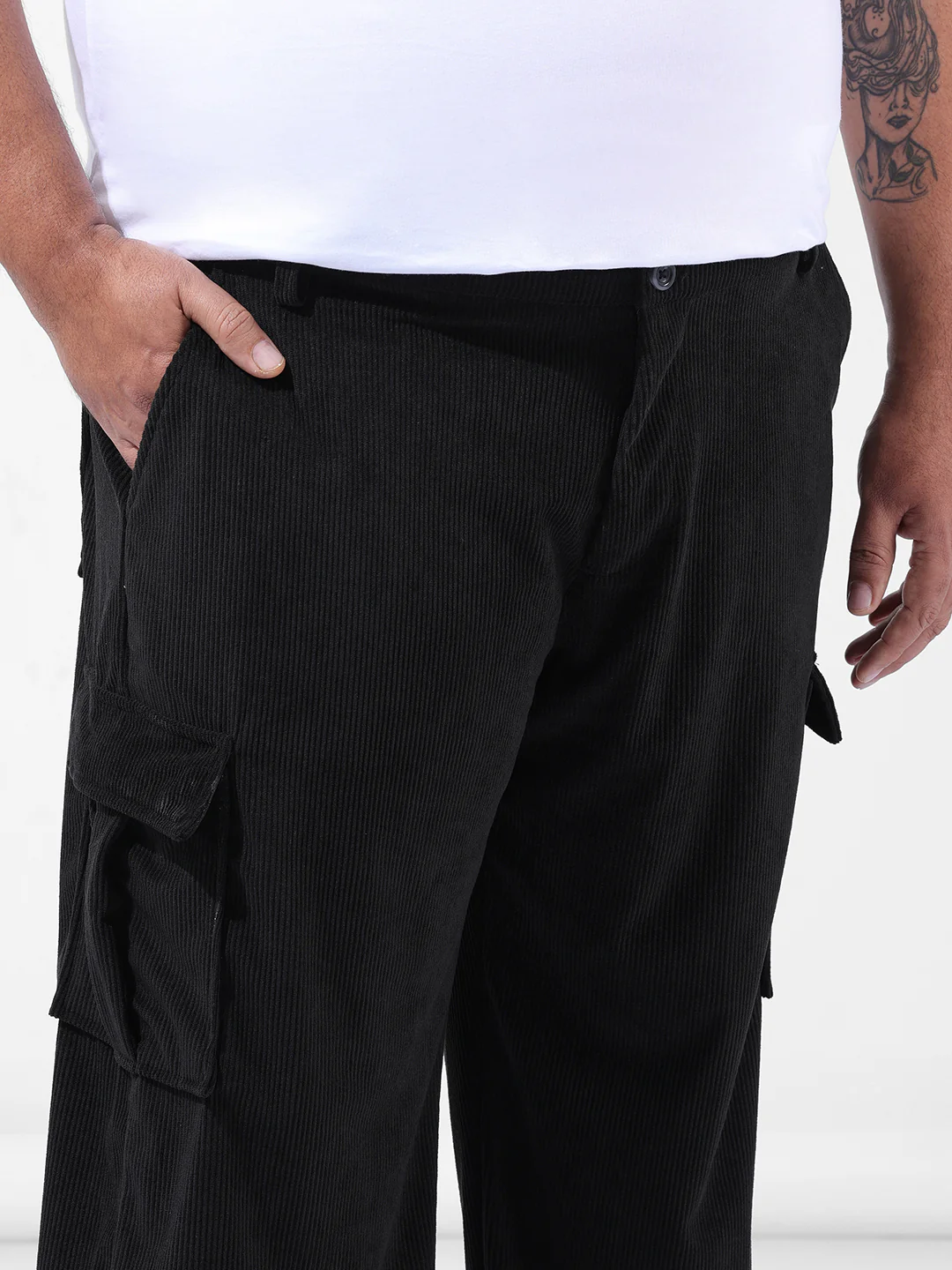 Men's Black Loose Cargo Utility Joggers - Image 5