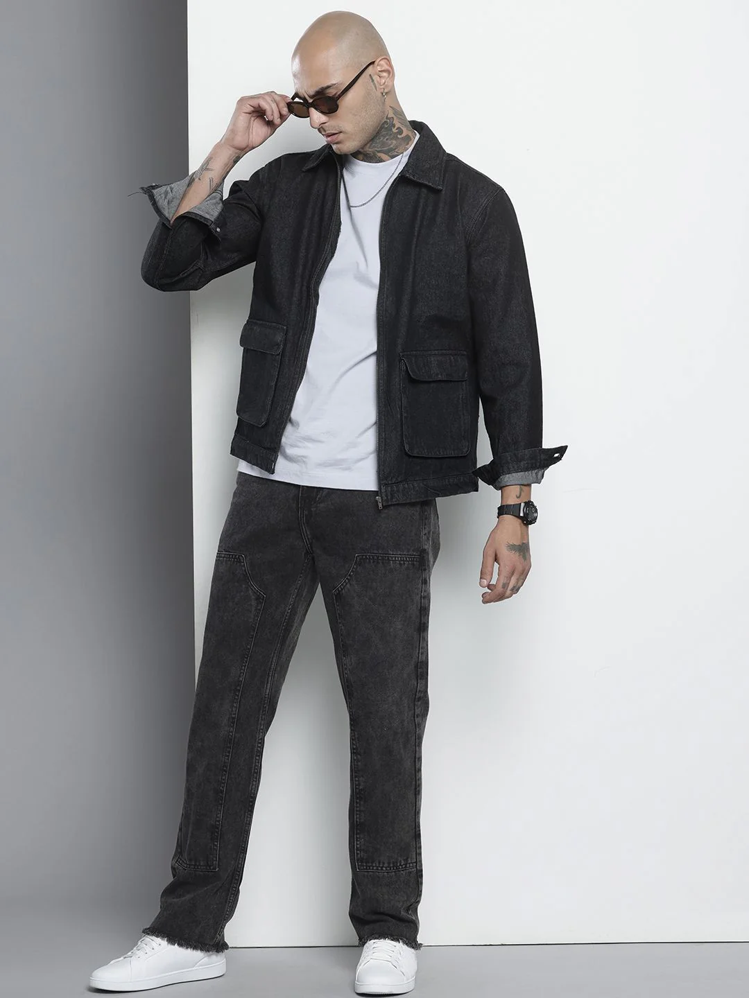 Men's Black Regular Fit Solid Casual Jeans - Image 2