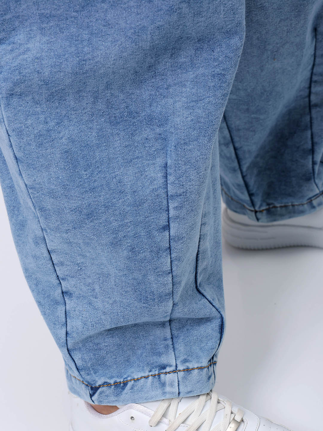 Men's Light Blue Baggy Fit Solid Street Wear Jeans - Image 8
