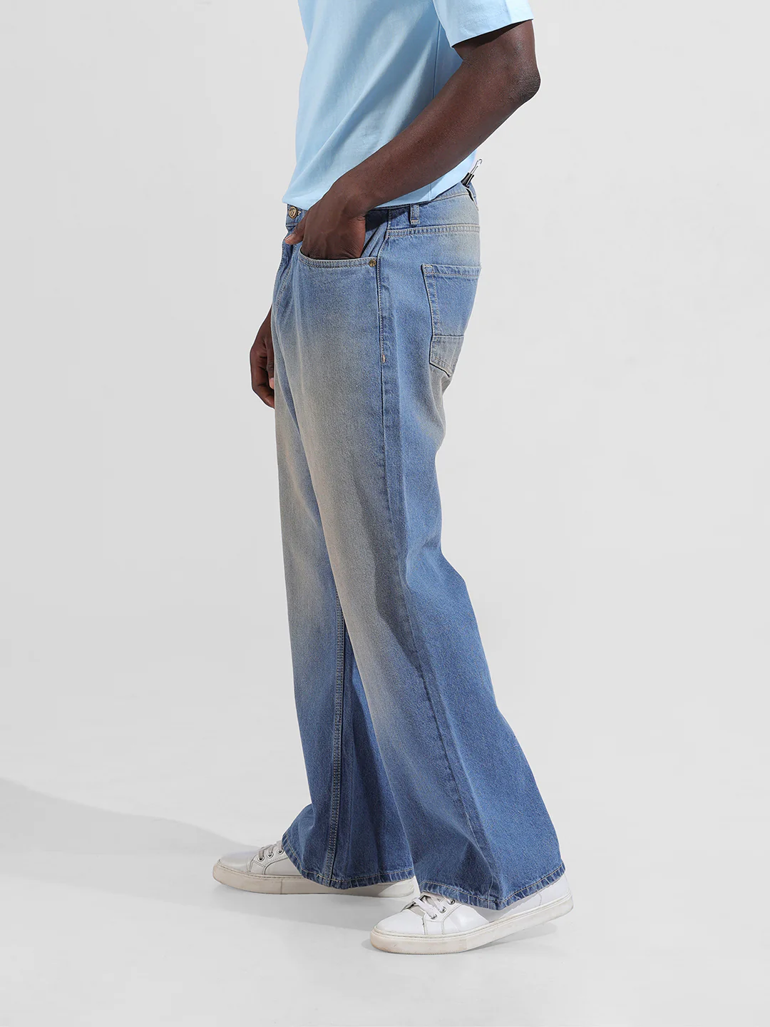 Men's Blue Loose Fit Solid Retro Wear Jeans - Image 2