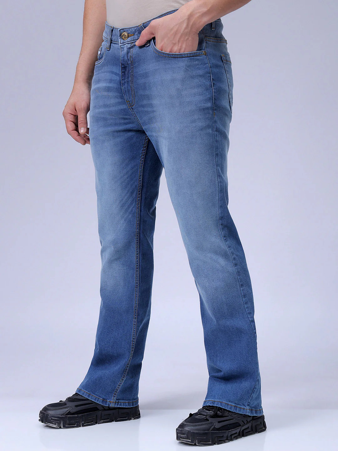 Men's Blue Slim Fit Solid Casual Jeans - Image 4