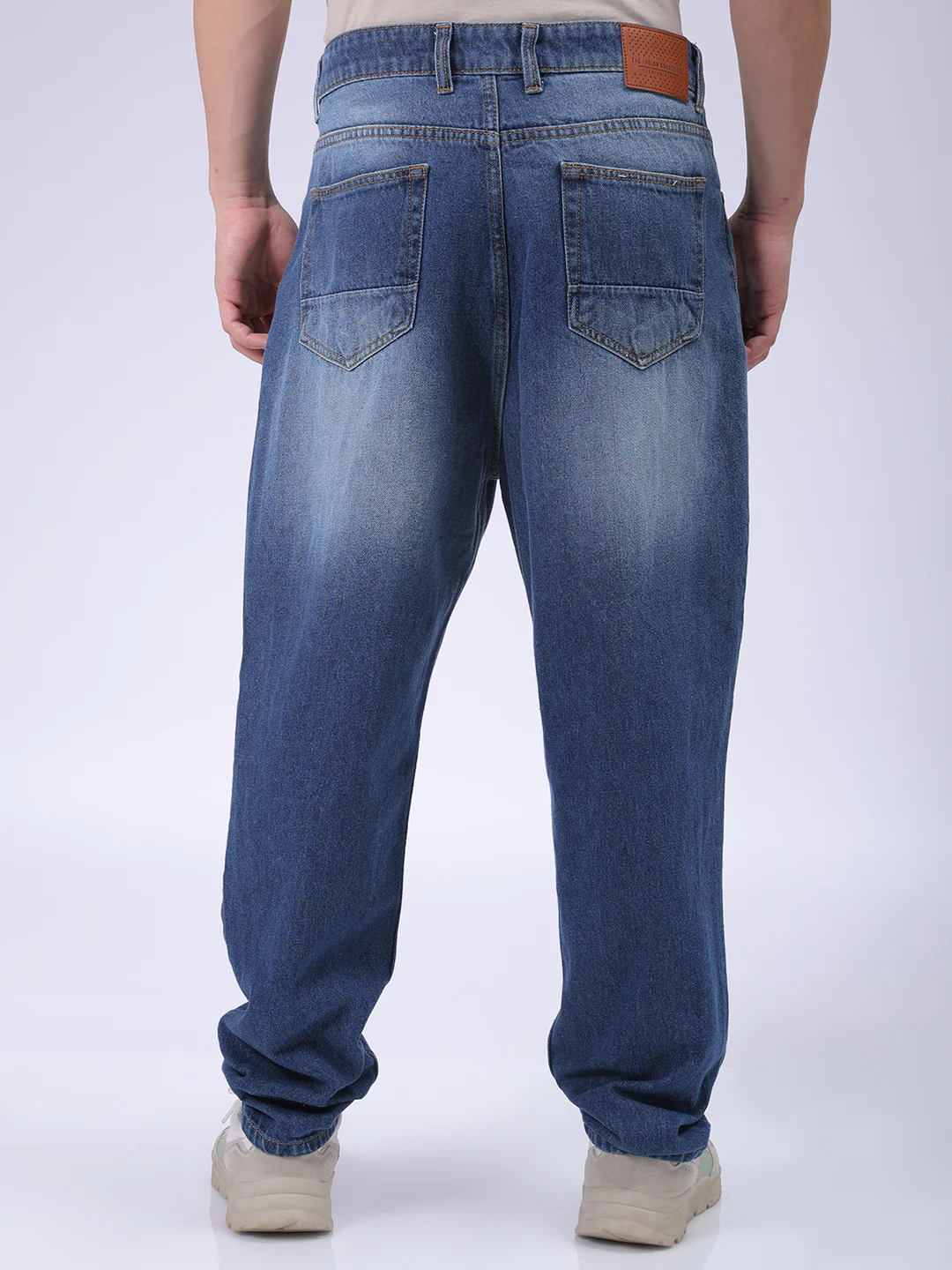 Men's Blue Loose Fit Solid Casual Jeans - Image 5