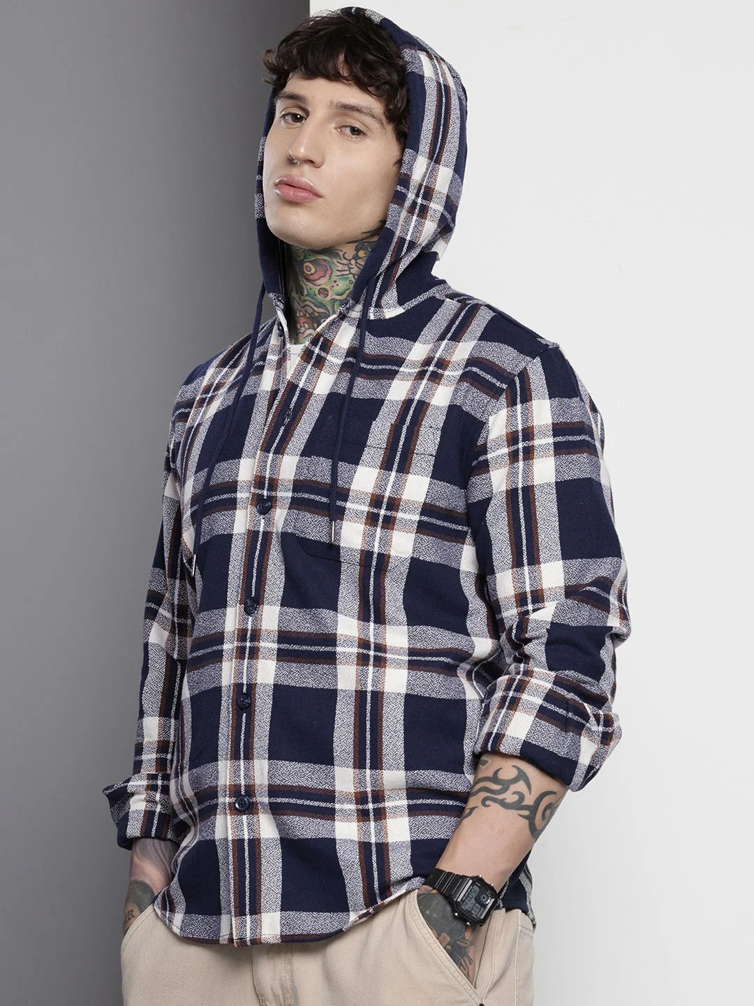 Men's Navy Blue Regular Fit Checkered Casual Shirt - Image 4