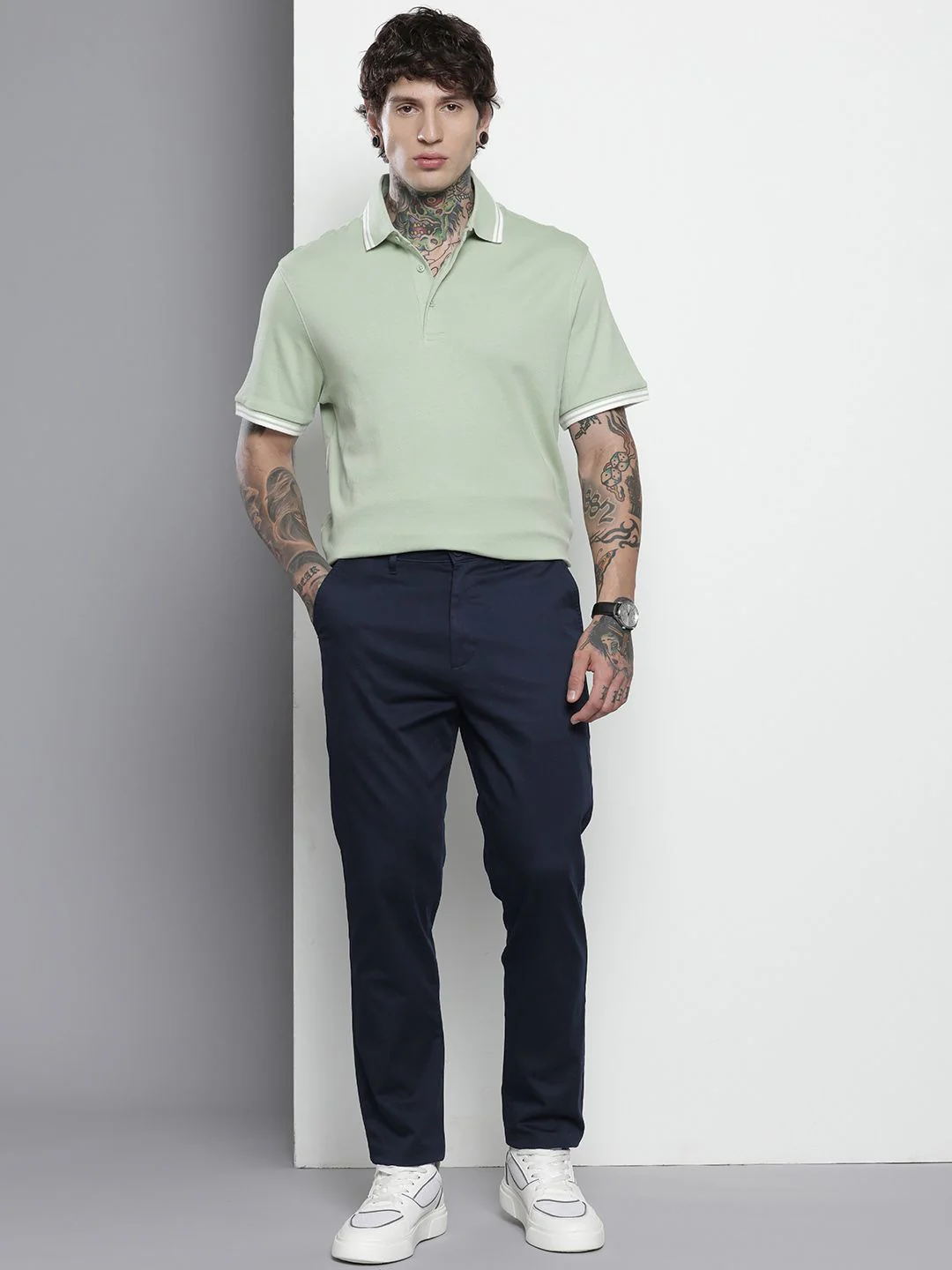 Men's Navy Blue Regular Fit Solid Casual Chinos - Image 4