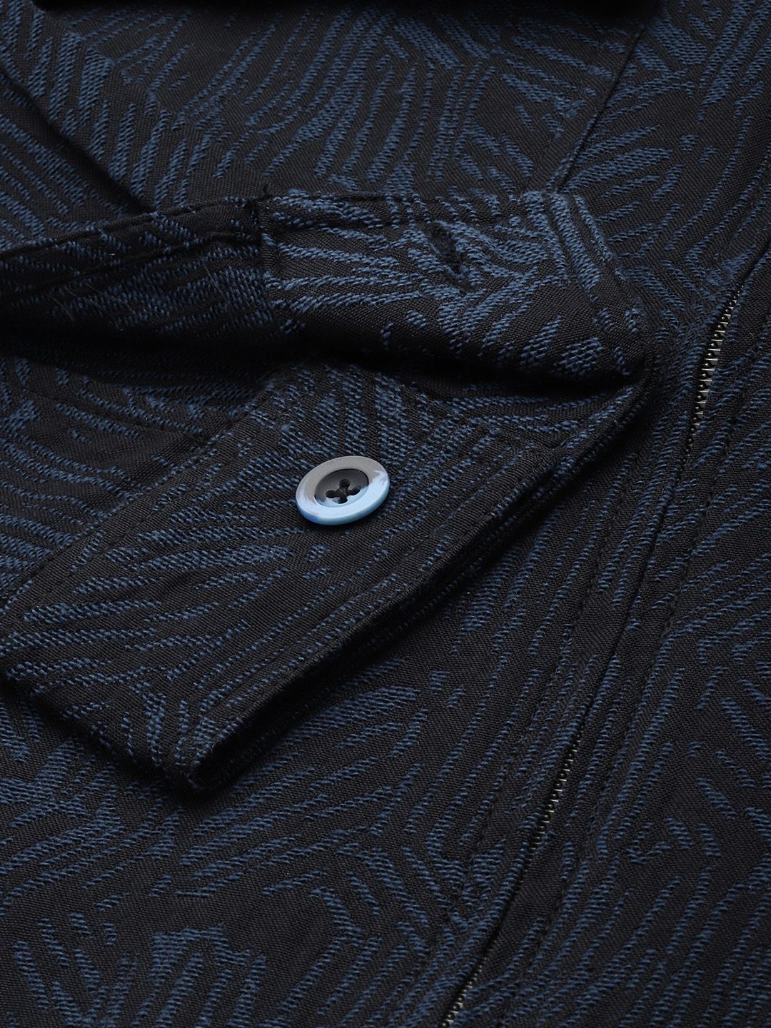 Men's Blue Regular Fit Textured Casual Shirt - Image 6