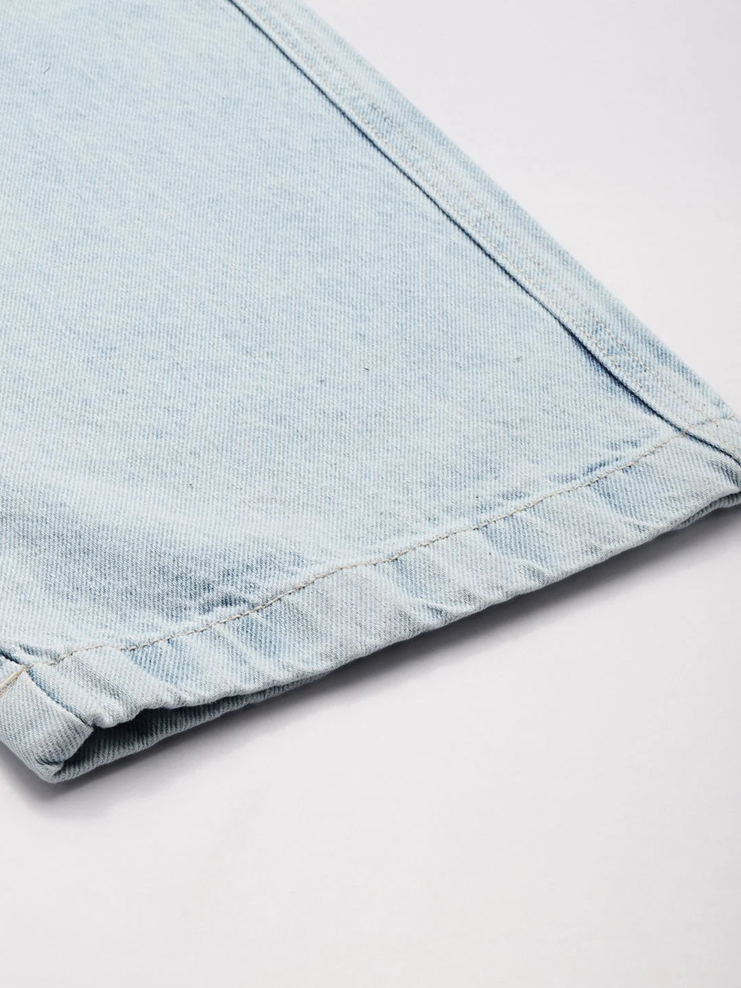 Men's Light Blue Relaxed Fit Solid Utility Jeans - Image 6