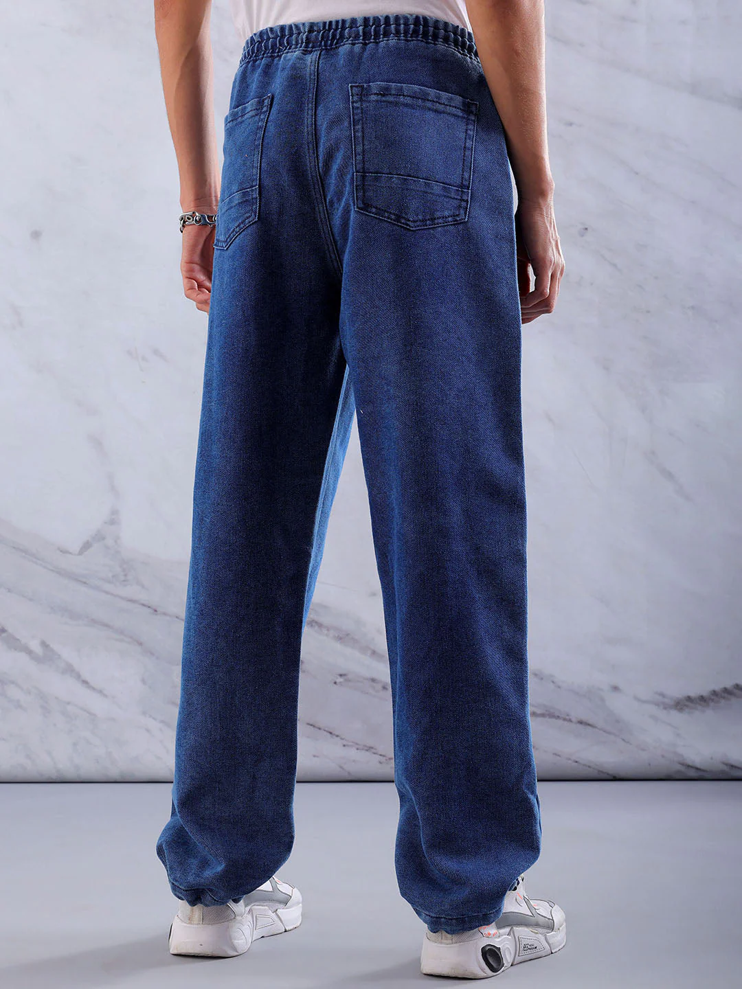 Men's Blue Relaxed Fit Solid Utility Jeans - Image 5