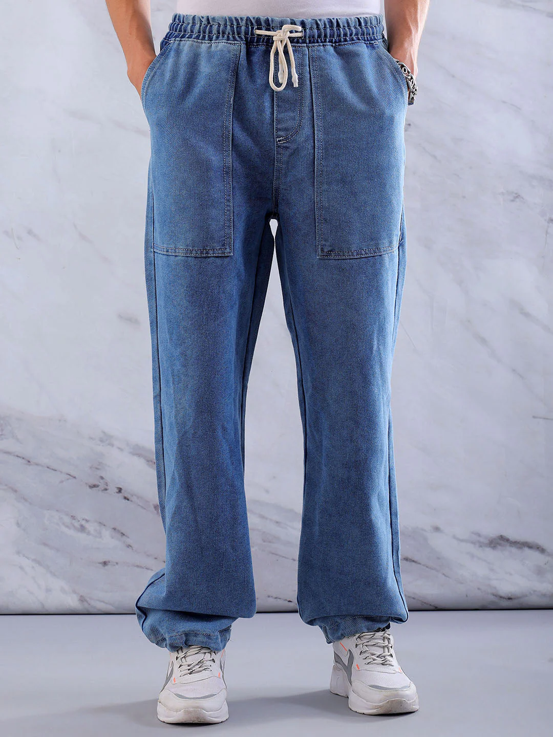 Men's Light Blue Relaxed Fit Solid Utility Jeans - Image 2