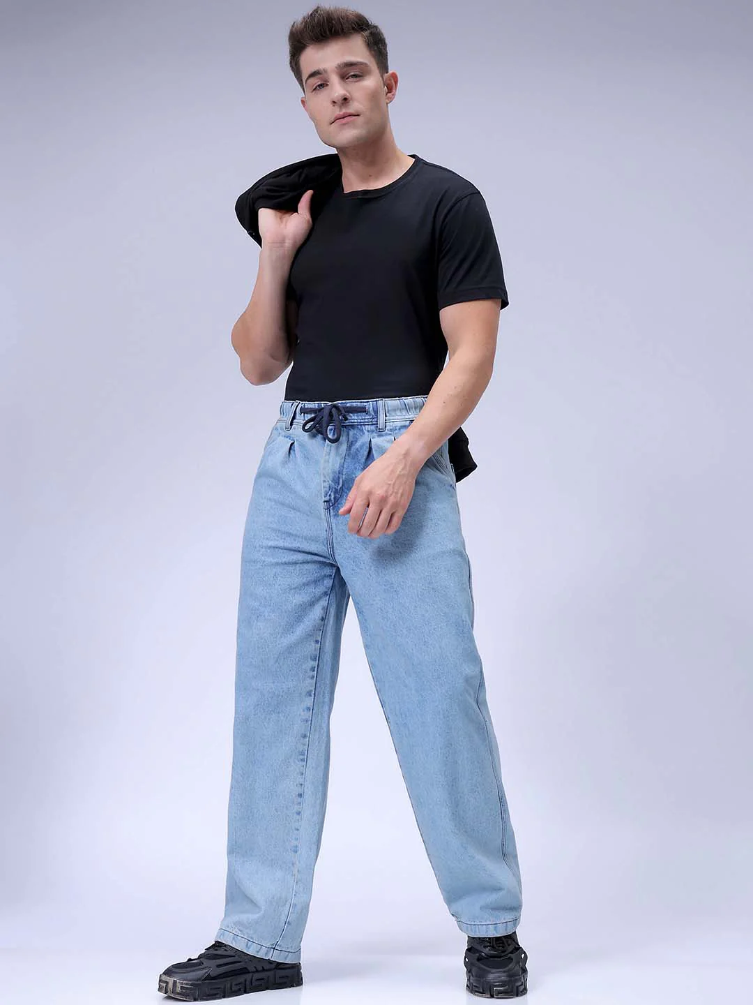 Men's Blue Relaxed Fit Solid Utility Jeans - Image 2