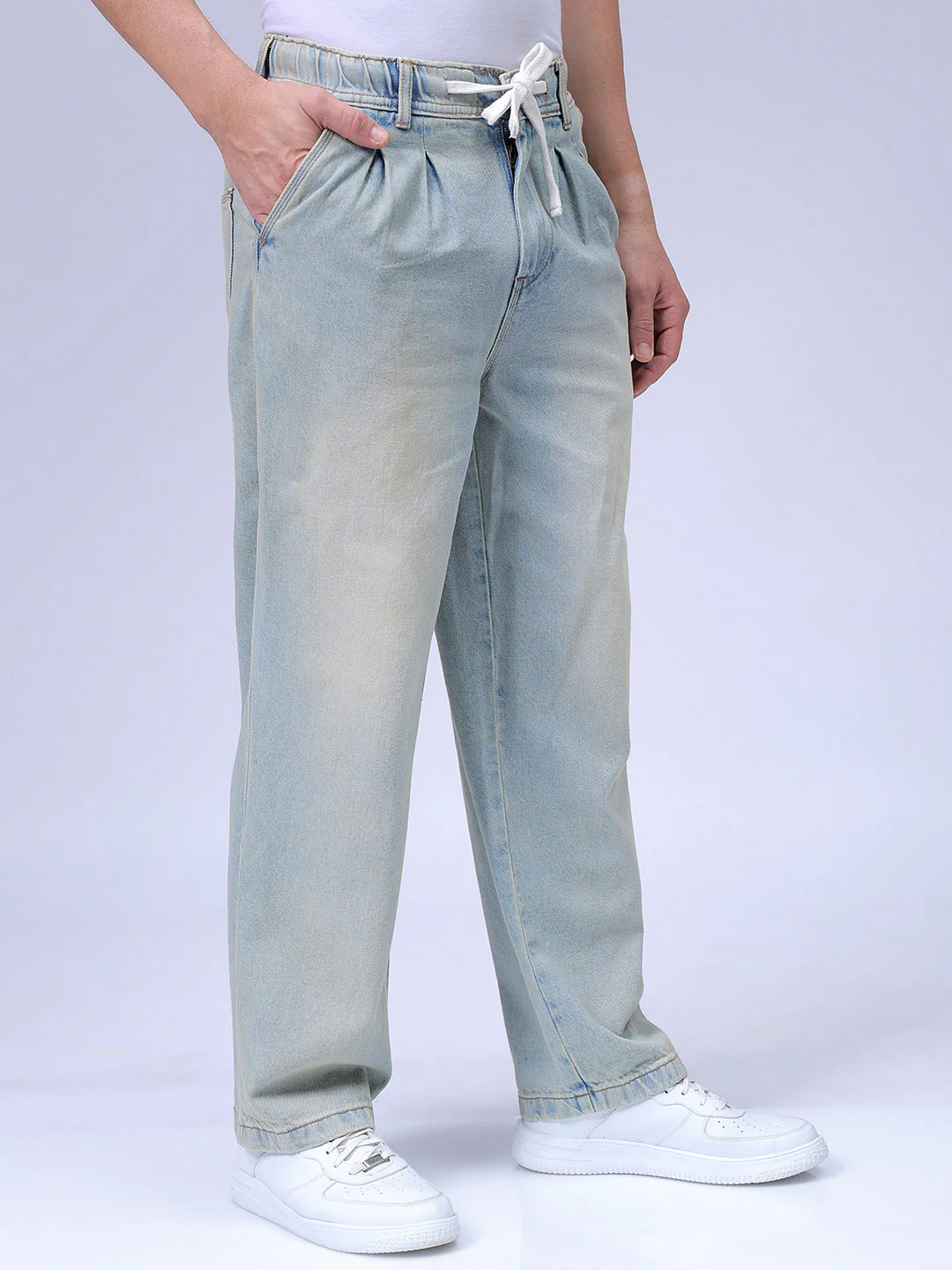 Men's Vintage Blue Relaxed Fit Solid Utility Jeans - Image 4