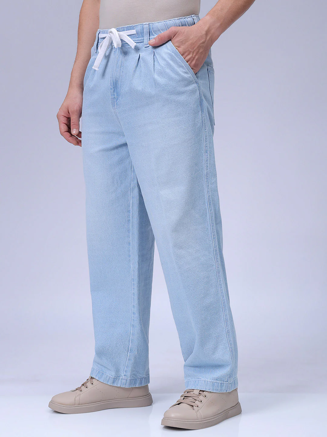 Men's Light Blue Relaxed Fit Solid Utility Jeans - Image 3