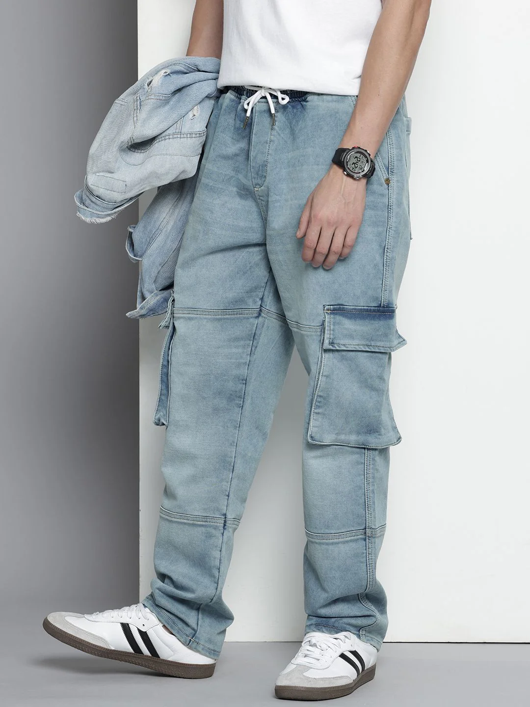Men's Light Blue Regular Fit Solid Utility Jeans - Image 2