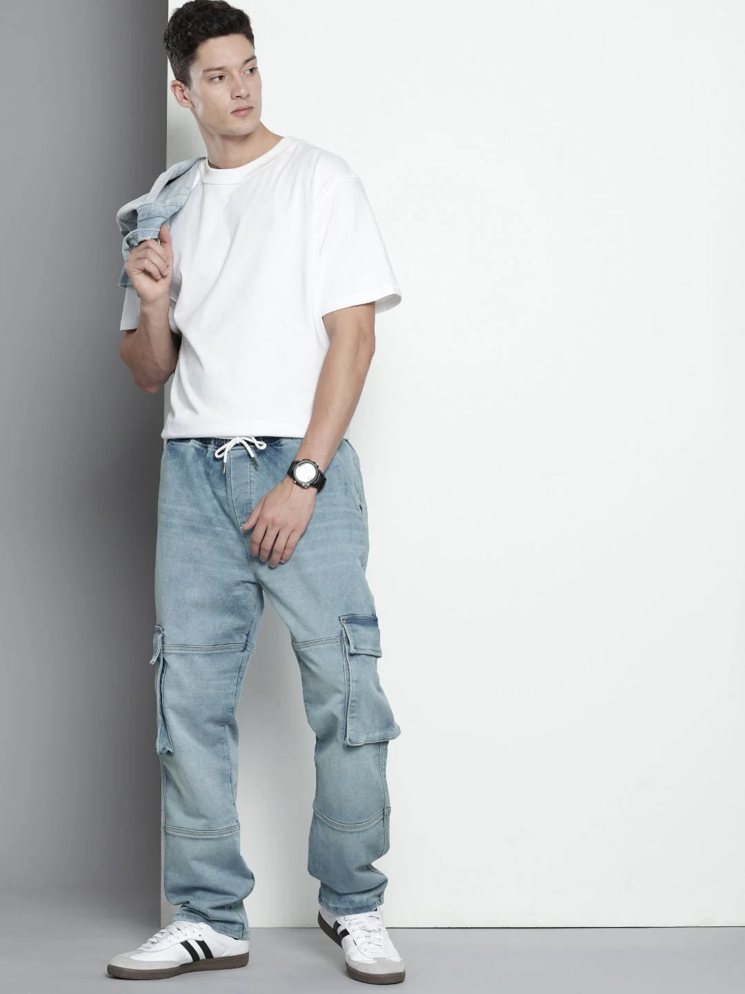 Men's Light Blue Regular Fit Solid Utility Jeans - Image 3