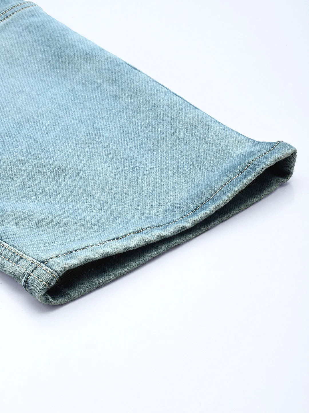 Men's Light Blue Regular Fit Solid Utility Jeans - Image 5