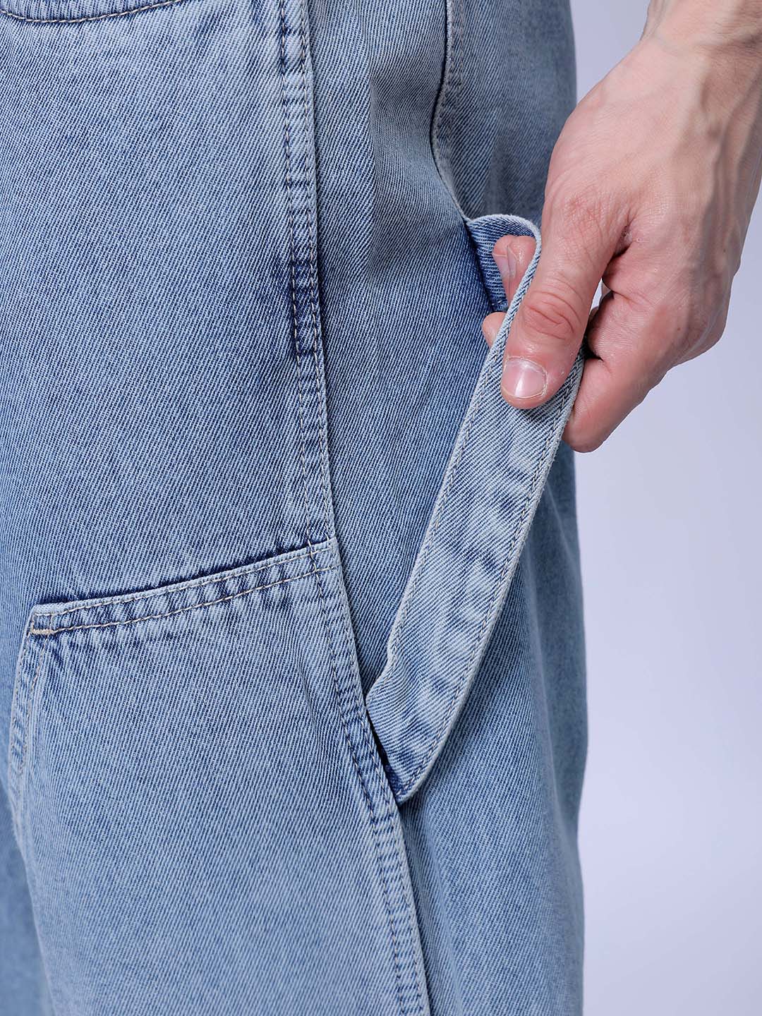 Men's Light Blue Relaxed Fit Patched Casual Jeans - Image 8