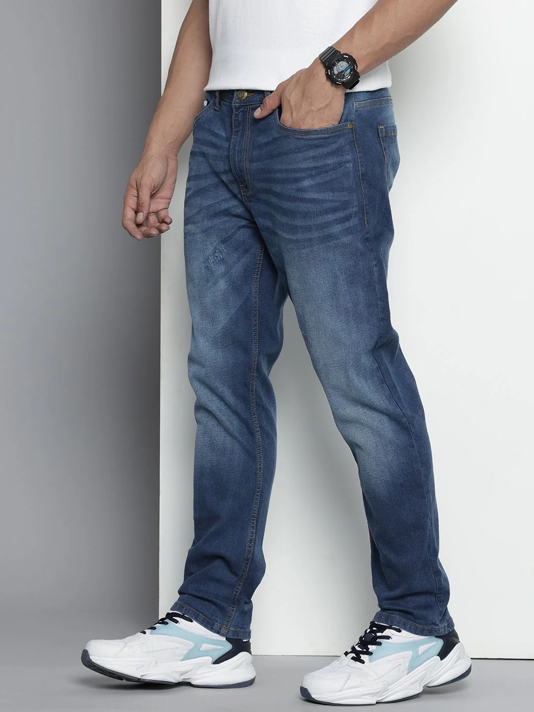 Men's Blue Slim Fit Solid Casual Jeans - Image 3