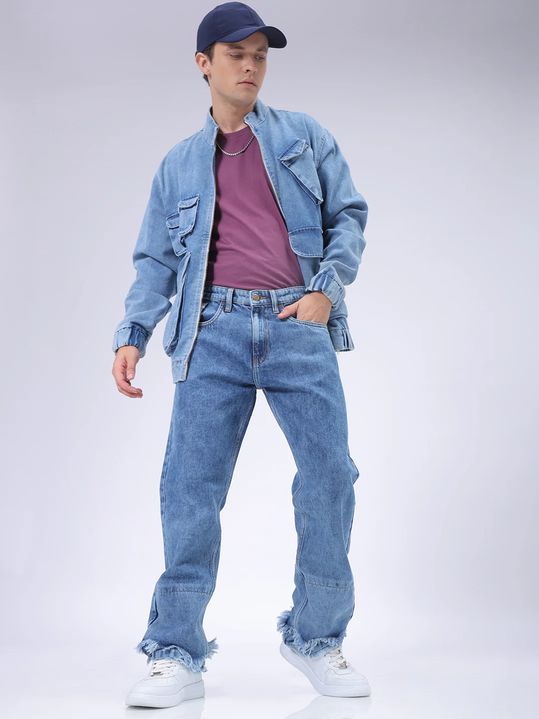 Men's Blue Regular Fit Solid Vintage Jeans - Image 3