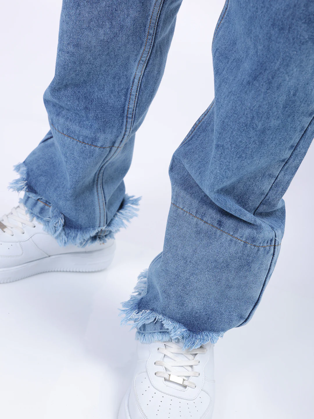 Men's Blue Regular Fit Solid Vintage Jeans - Image 8
