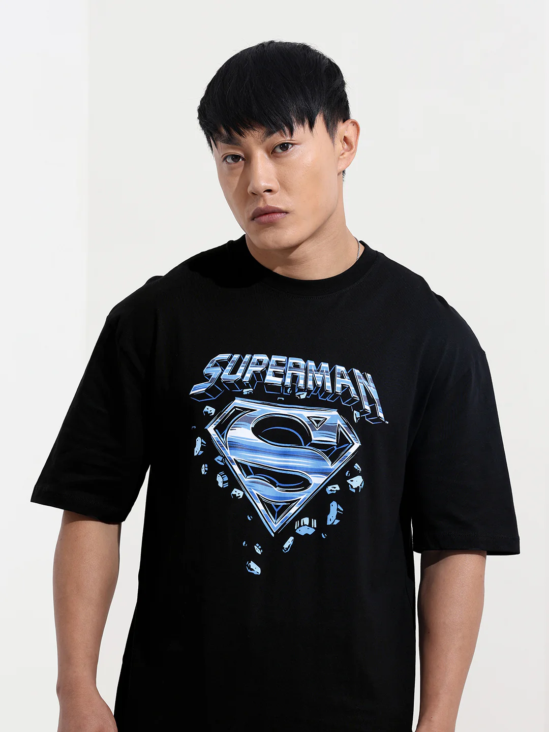 Men's Black Boxy Fit Character Superman Printed Crew Neck T-Shirt - Image 3