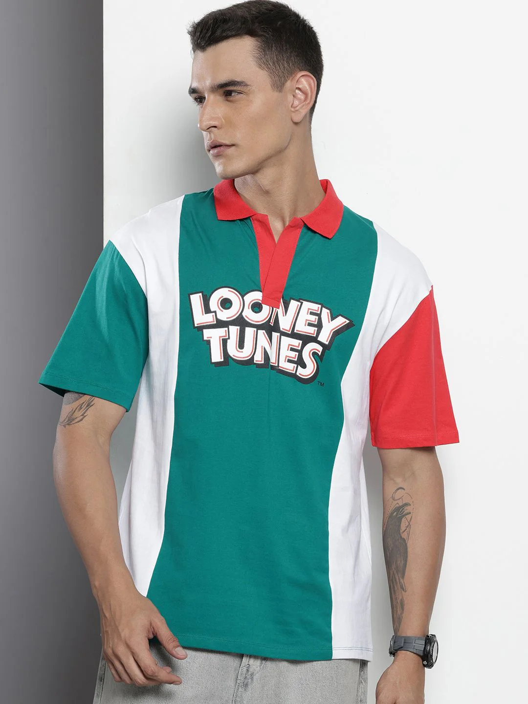 Men's Green Boxy Fit Character Bugs Bunny Printed T-Shirt - Image 2