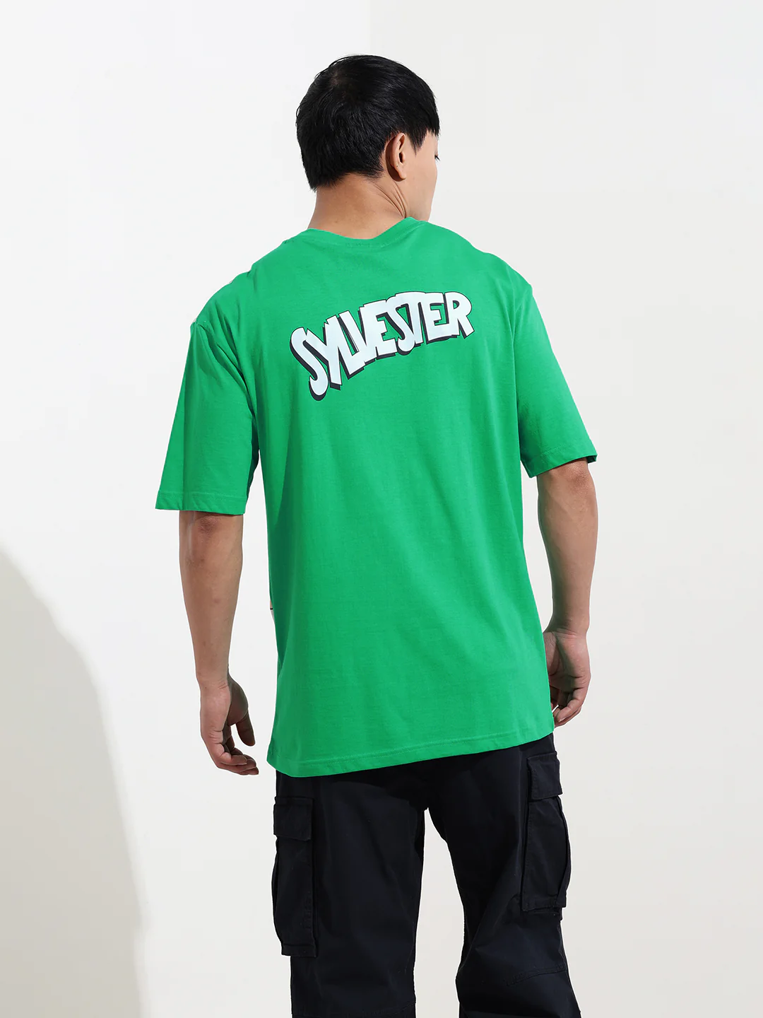Men's Green Boxy Fit Loony Tunes Character Printed Crew Neck T-Shirt - Image 7