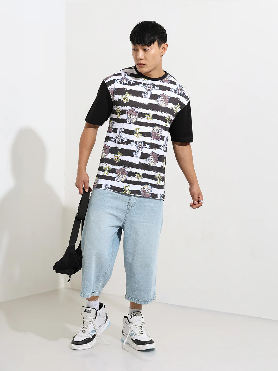 Men's Printed Monochrome Applique Boxy T-shirt - Image 2