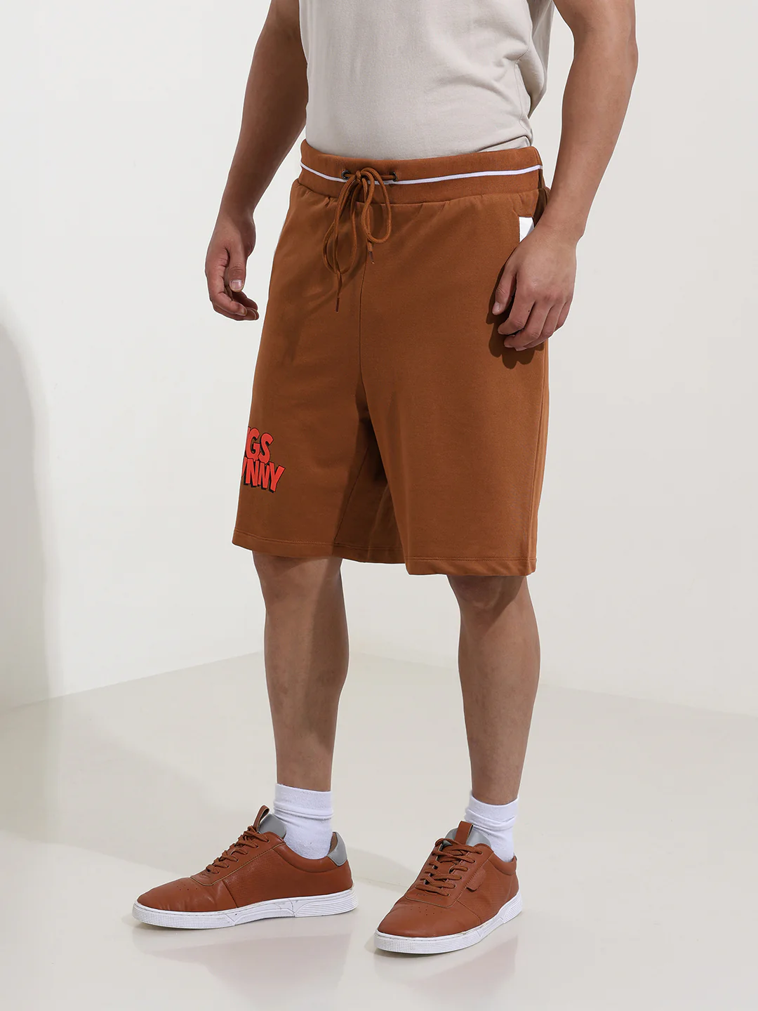 Men's Grey Relaxed Fit Character Bugs Bunny Printed Shorts - Image 3