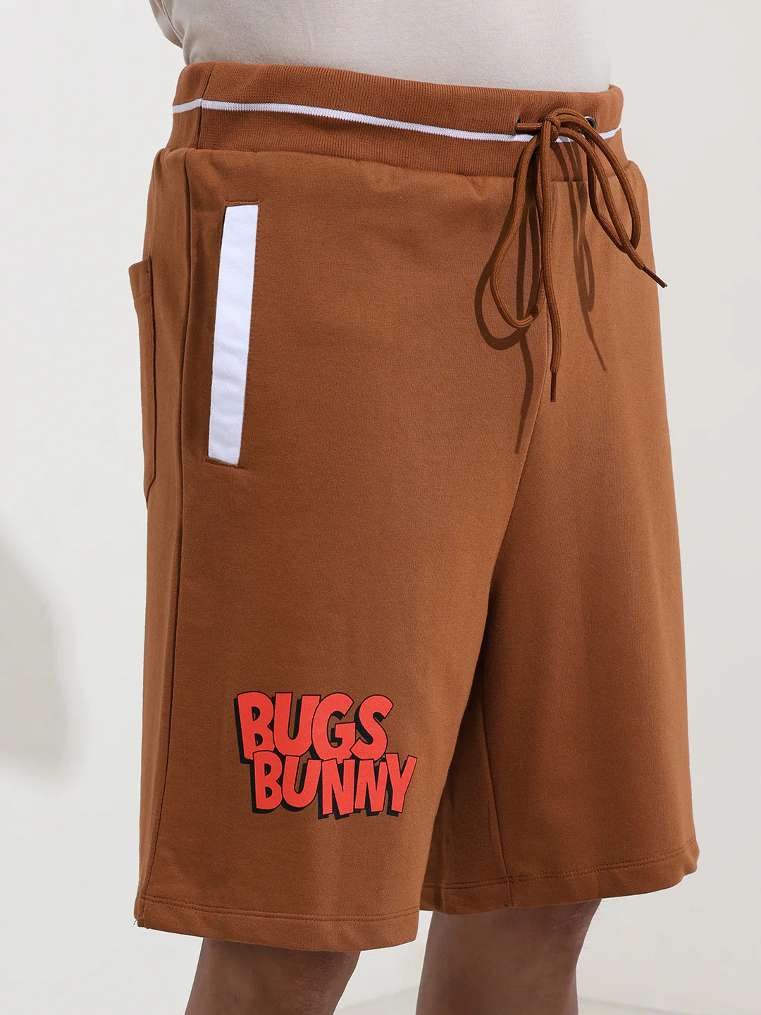 Men's Grey Relaxed Fit Character Bugs Bunny Printed Shorts - Image 5