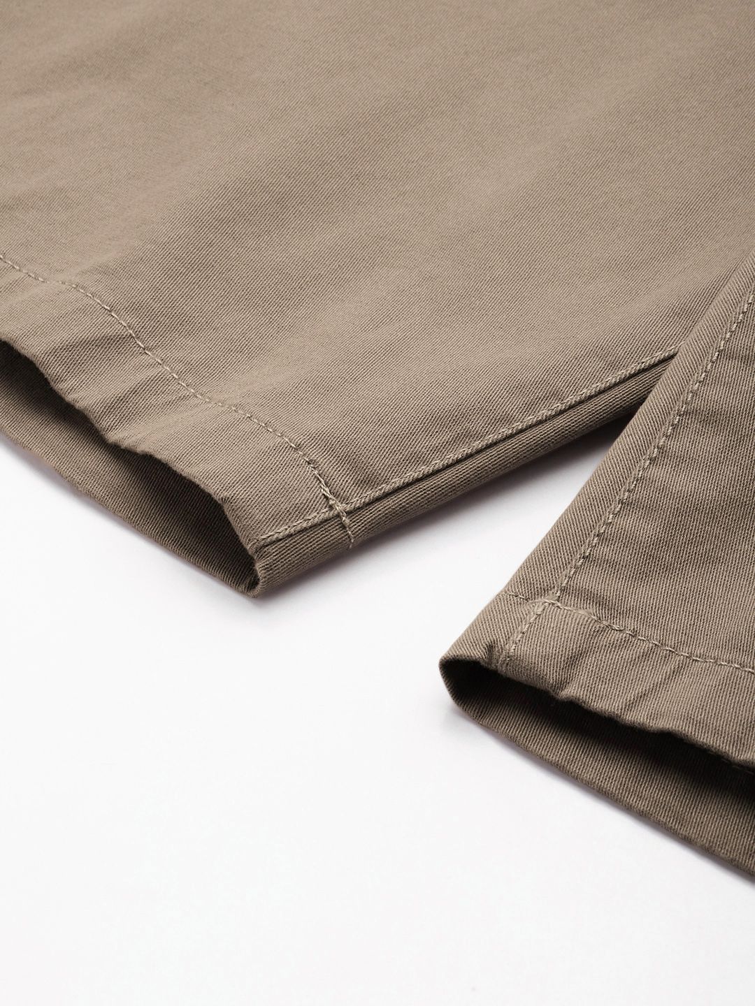Men's Taupe Regular Fit Solid Casual Shorts - Image 6