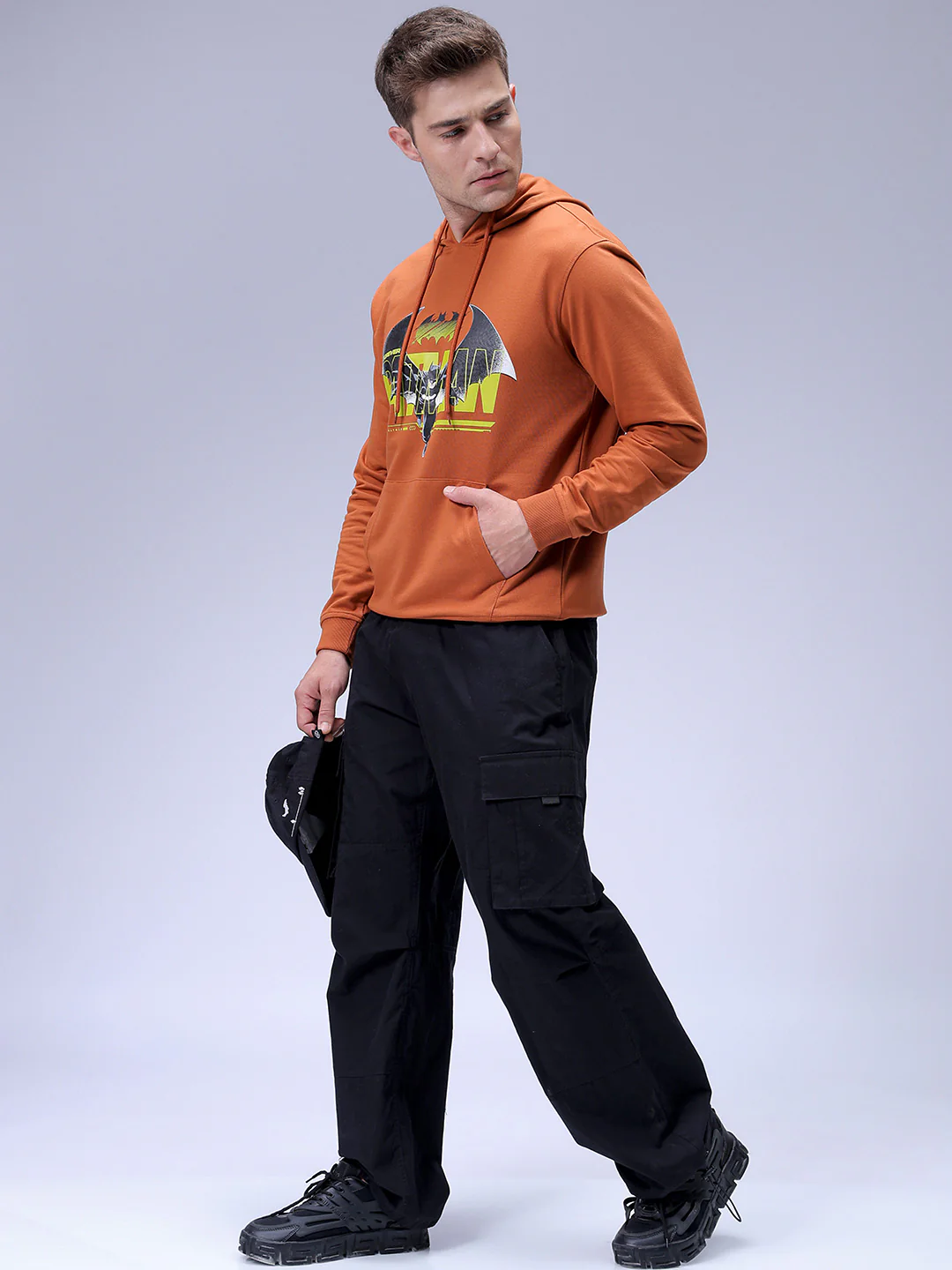 Men's Brown Regular Fit Character Batman Printed Sweatshirt - Image 4