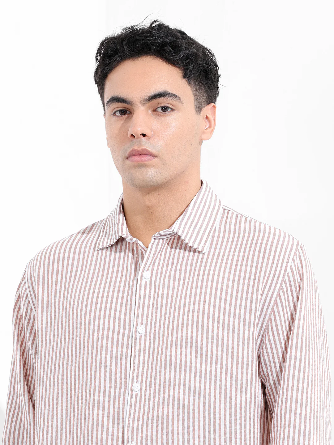Men's Brown Relaxed Fit Striped Casual Shirt - Image 5
