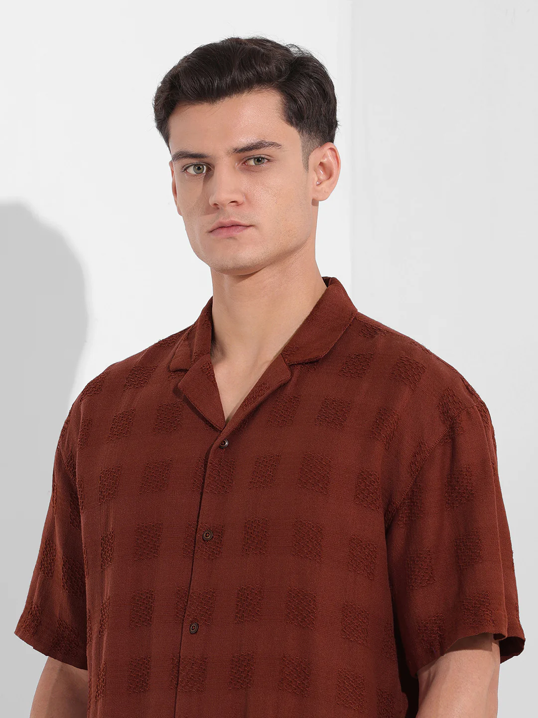 Men's Camel Relaxed Fit Textured Resort Shirt - Image 5