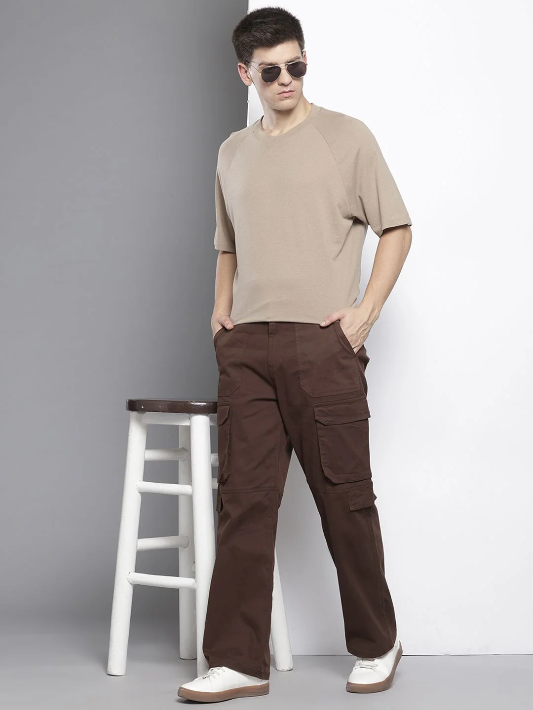 Men's Brown Relaxed Fit Solid Utility Cargo - Image 4