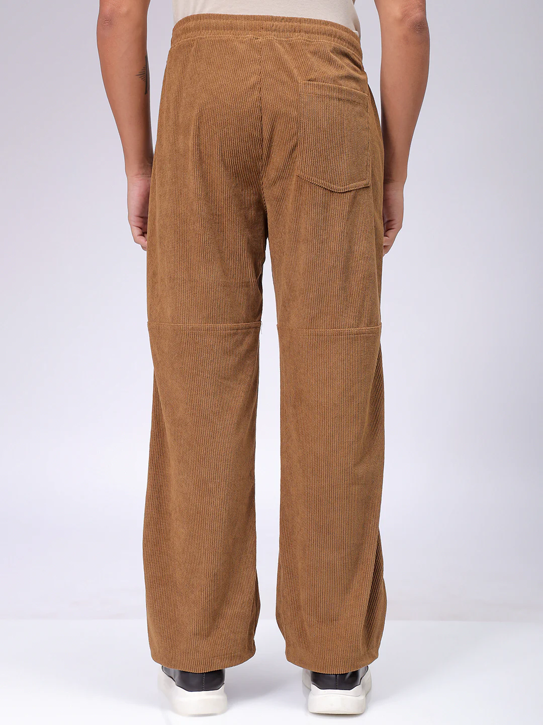 Men's Tobacco Relaxed Fit Solid Athletic  Jogger - Image 5